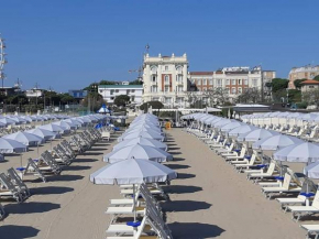 Гостиница Grand Hotel Cesenatico  Чезенатико